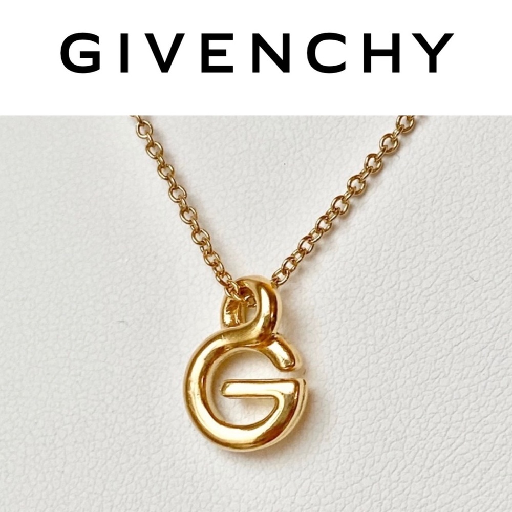 NEW Vintage Givenchy small G logo necklace